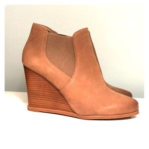 Women’s wedge booties!